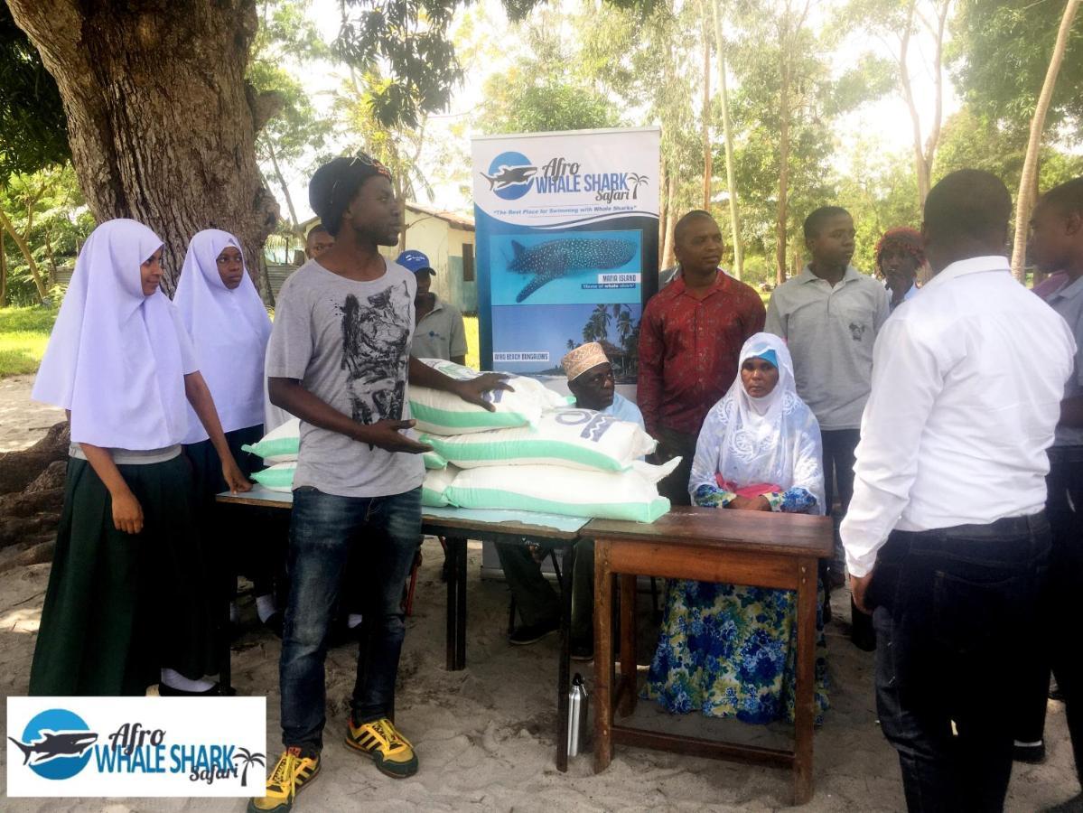 Afro Whale Shark Safari Bed & Breakfast Kilindoni Exterior photo
